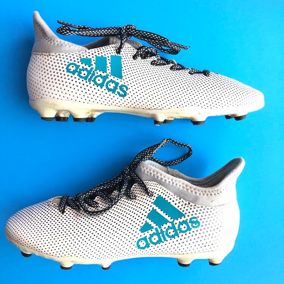 boys soccer cleats